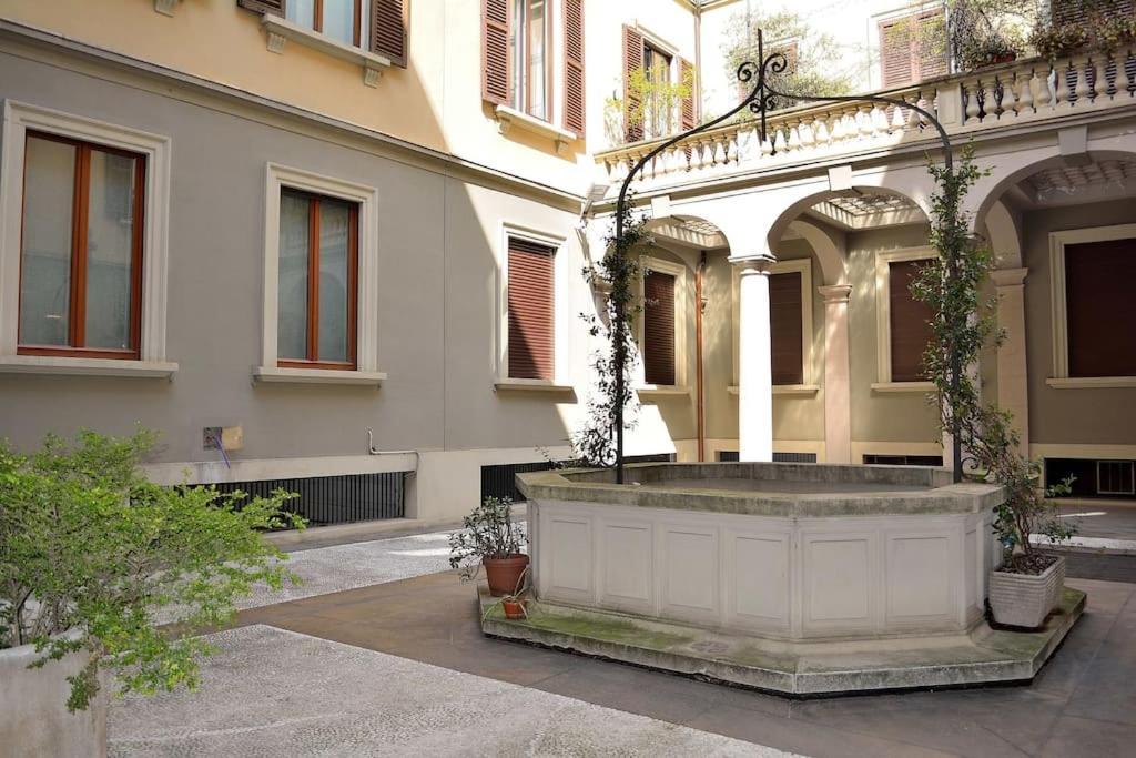 Youhosty - Del Lauro 6 Mailand Exterior foto